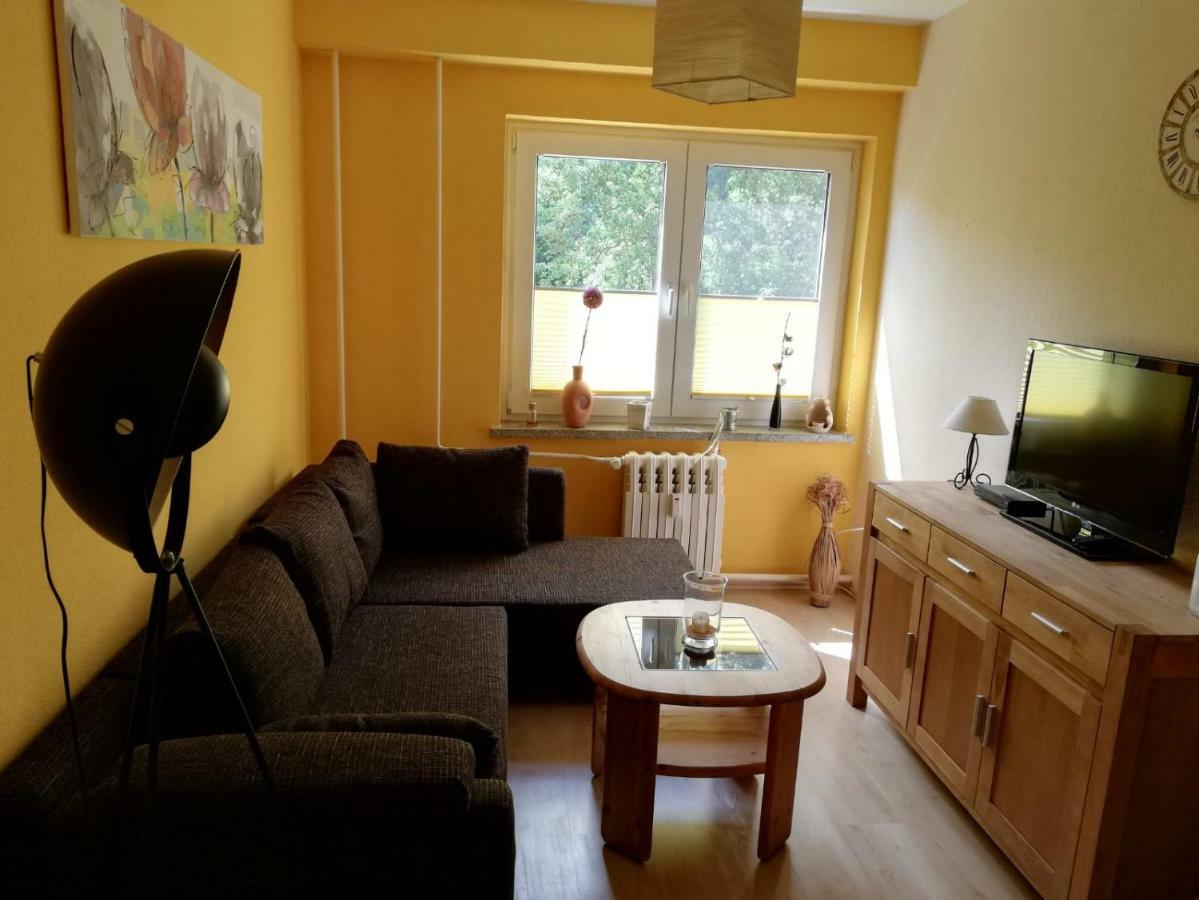 Ferienwohnung Ruegen In Samtens Bagian luar foto